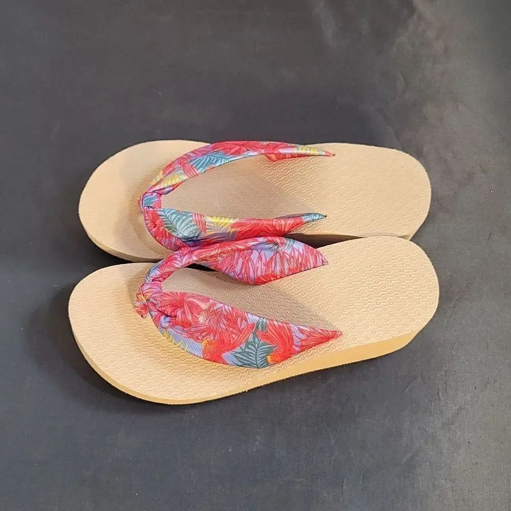 BRAND NEW PRINTED WEDGE FLIP-FLOP